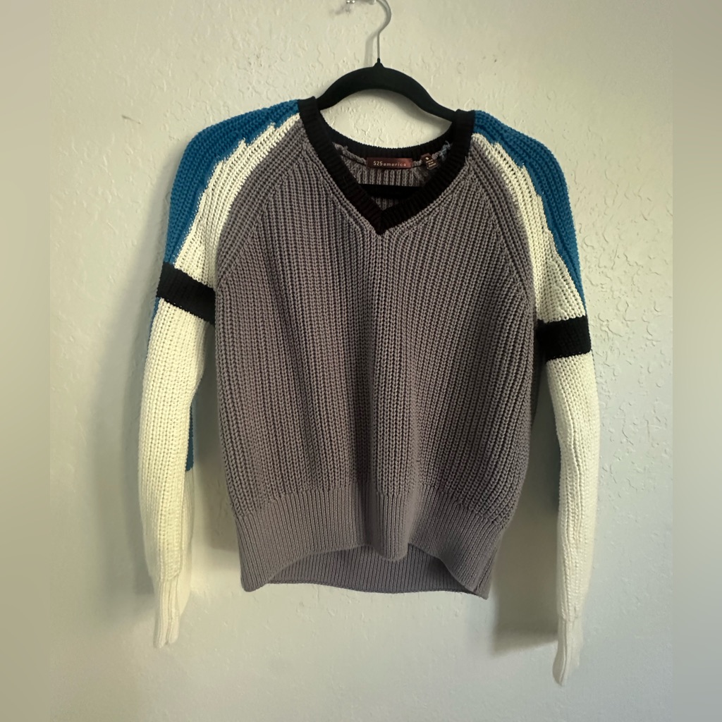 525 America 525 Color Block Sweater Size Small 525 America 525 Color Block Sweater Size Small
